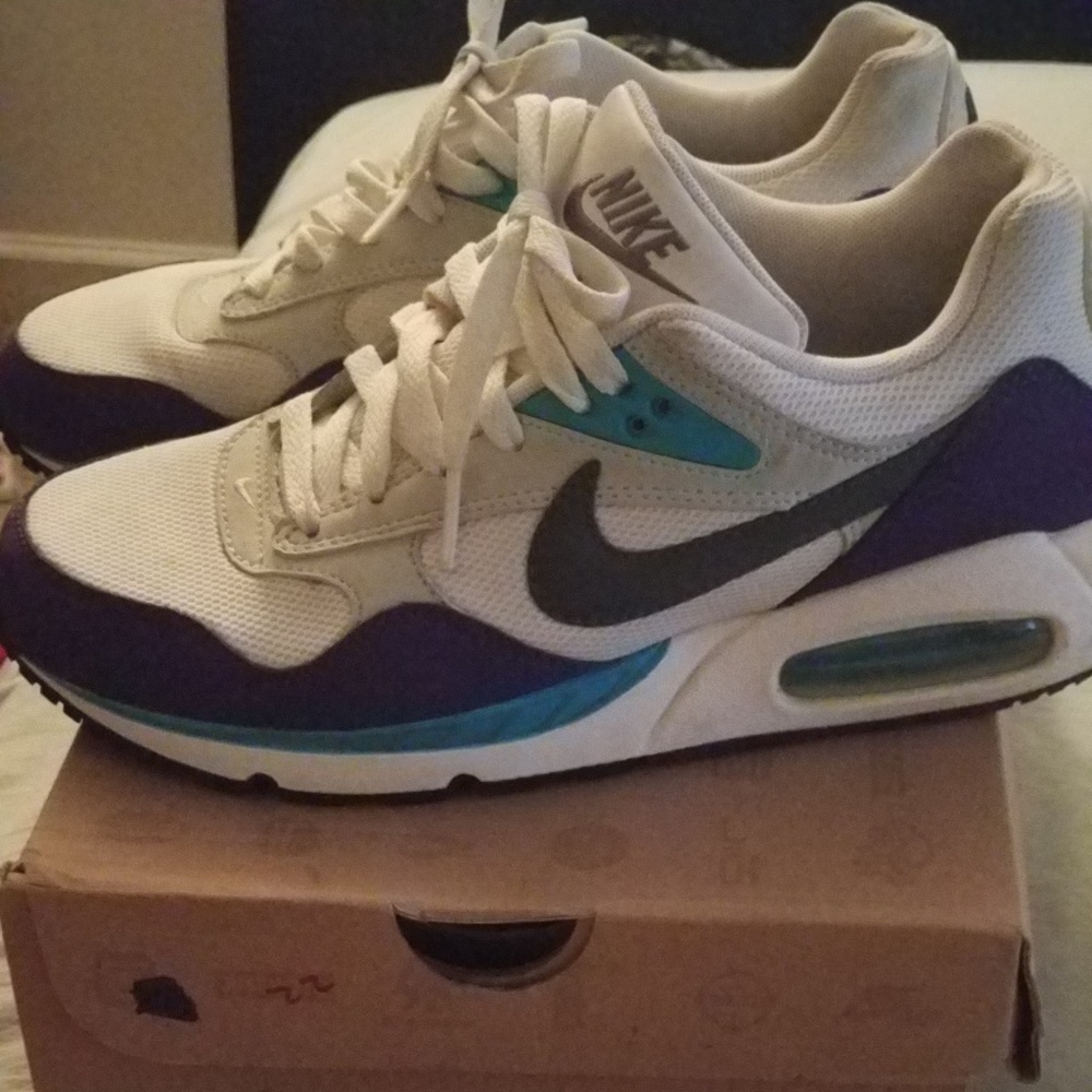 Nike Correlate